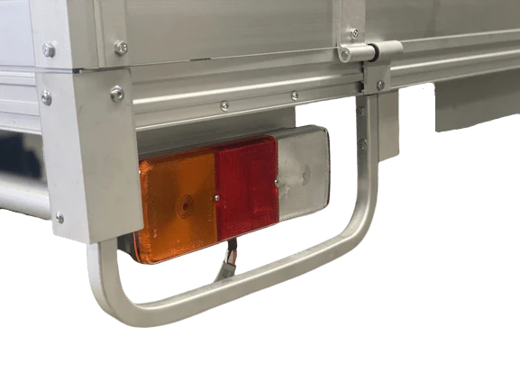 2100 Space Cab Commercial Aluminium Tray - Image 28