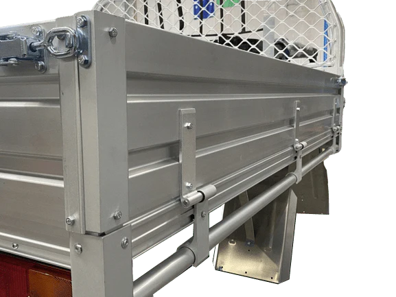 2100 Space Cab Commercial Aluminium Tray - Image 30