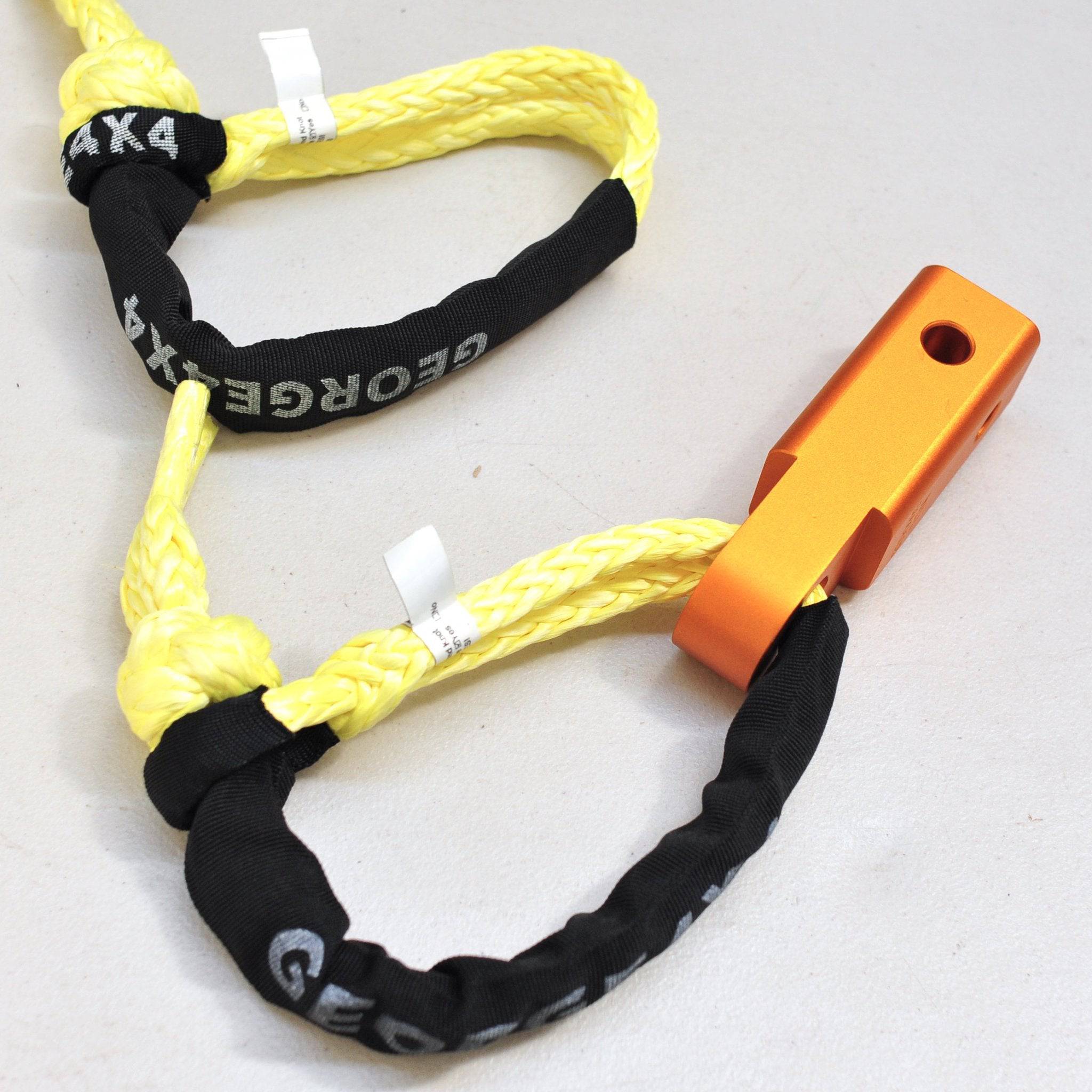 4WD Recovery kit: 13300kg Soft Shackle + Soft Shackle Hitch (OG) - Image 2