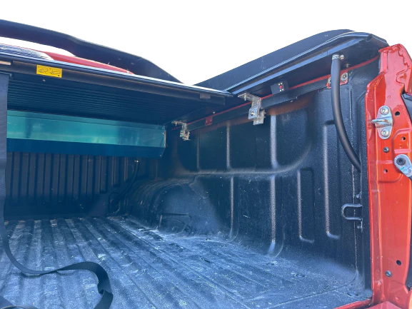 Aluminum Roller Shutter Suits LDV T60 2017+ - Image 8
