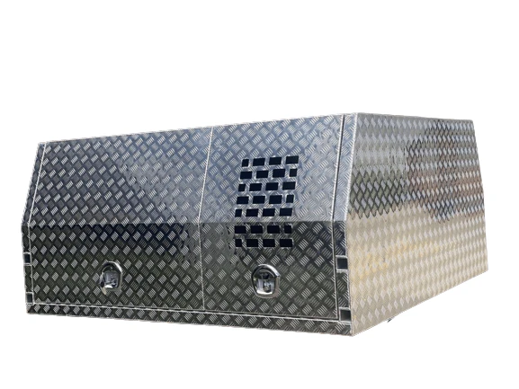 Premium 1800 Checker Plate Dog Box Canopy (Jack Off Compatible) - Image 4