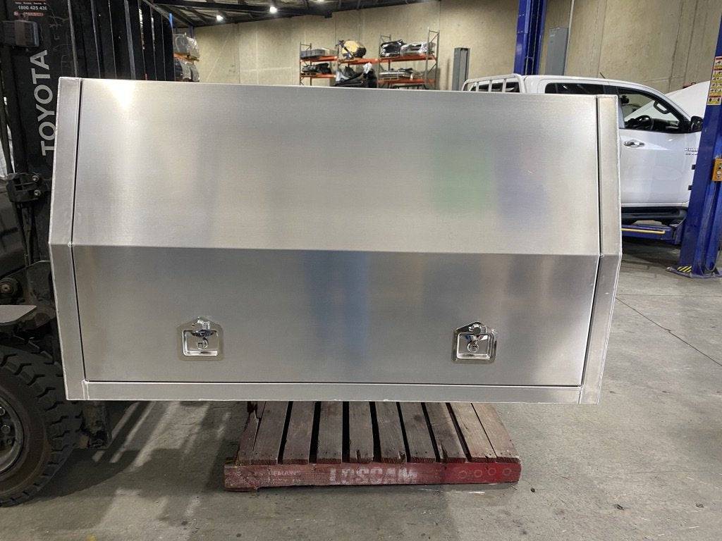 Platinum Tray Base + 1500 Premium Canopy Combo Deal - Image 36
