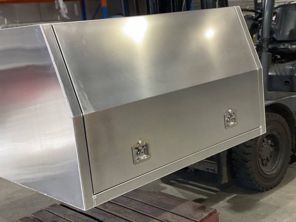 Platinum Tray Base + 1500 Premium Canopy Combo Deal - Image 42