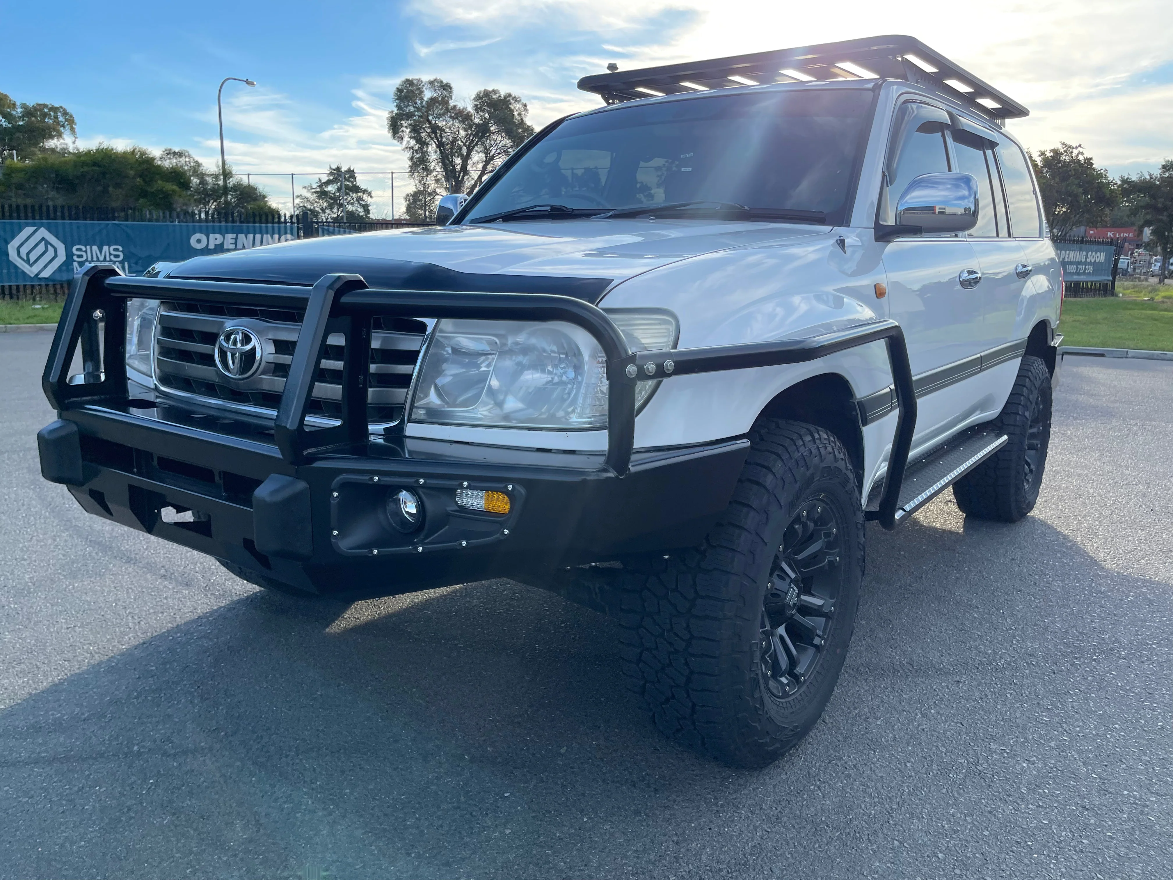 Commercial Bullbar Suitable For Toyota Land Cruiser 105 Series 1998-2007 - Image 16