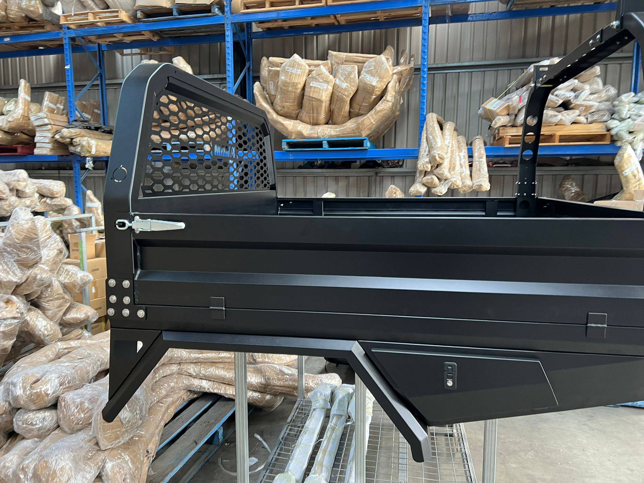 Commercial Steel Tray Suitable For Toyota Hilux Dual Cab - Image 12