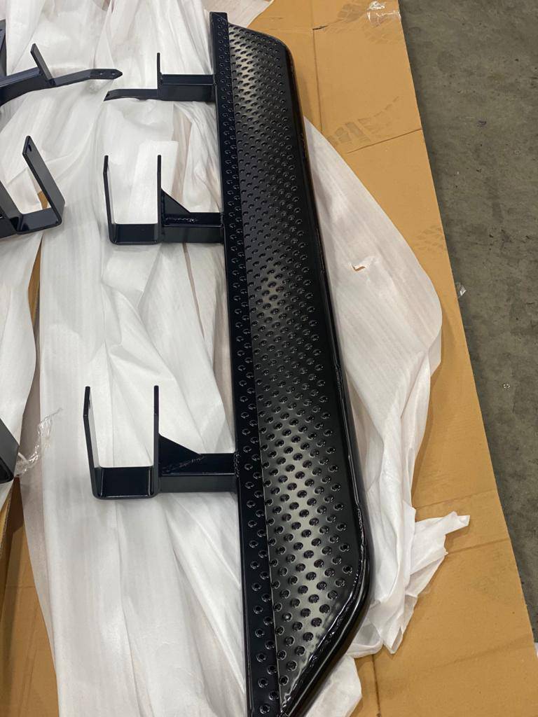 Custom Rock Sliders Suits Nissan NP300 2015-2019 W/F - Image 5