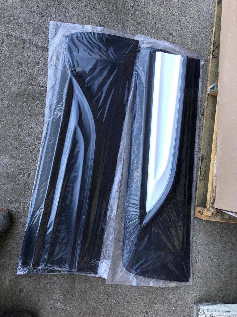 White Insert Type Door Cladding Suitable for Toyota Hilux SR & SR5 2015-2021 (4 pcs) - Image 5