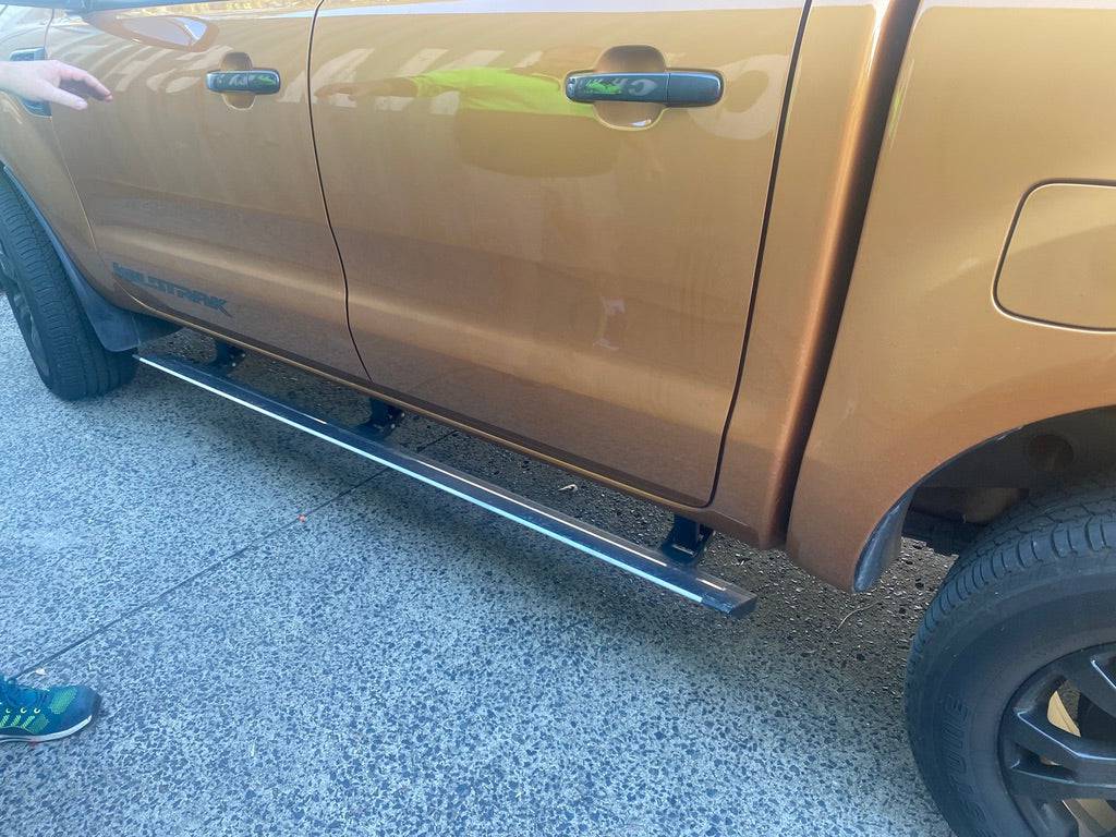 Electrical Side Steps Suits Volkswagen Amarok 2015 -2022 - Image 10