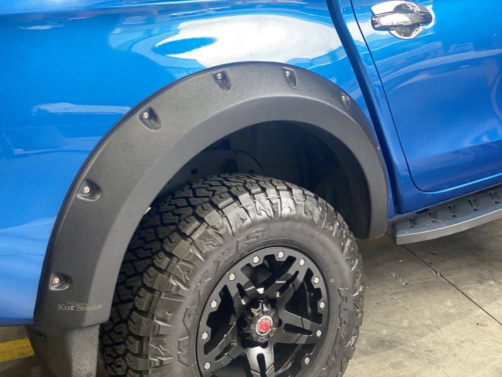 Jungle Flares Suits Mitsubishi Triton MQ 2015-2018 - Image 2
