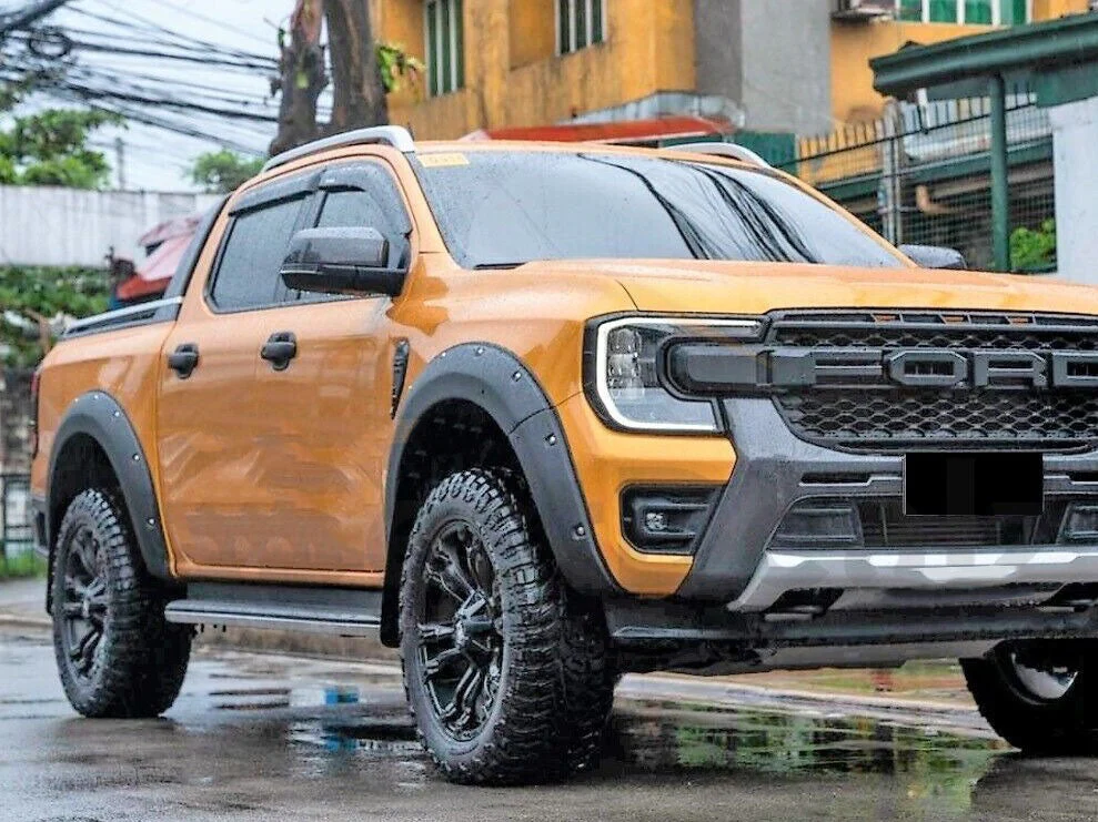 Jungle Flares Suits Ford Ranger WildTrack T9 2022+ - Image 3