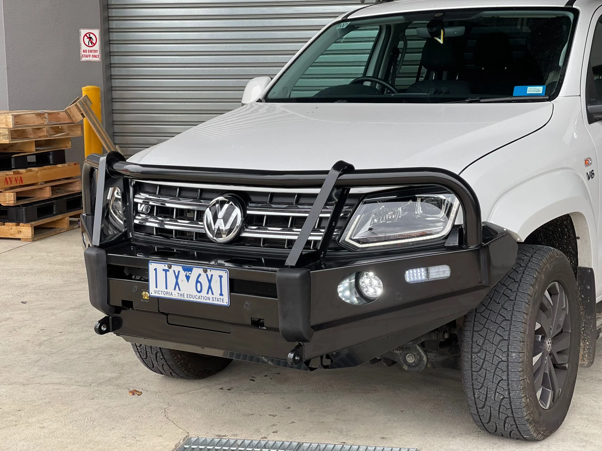PS4X4 PREMIUM STEEL BULL BAR TO SUIT VW VOLKSWAGEN AMAROK 2010+ - Image 3
