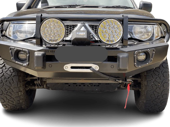 Safari Bullbar Suits Mitsubishi Triton MN/ML Bullbar 2006-2015 - Image 2