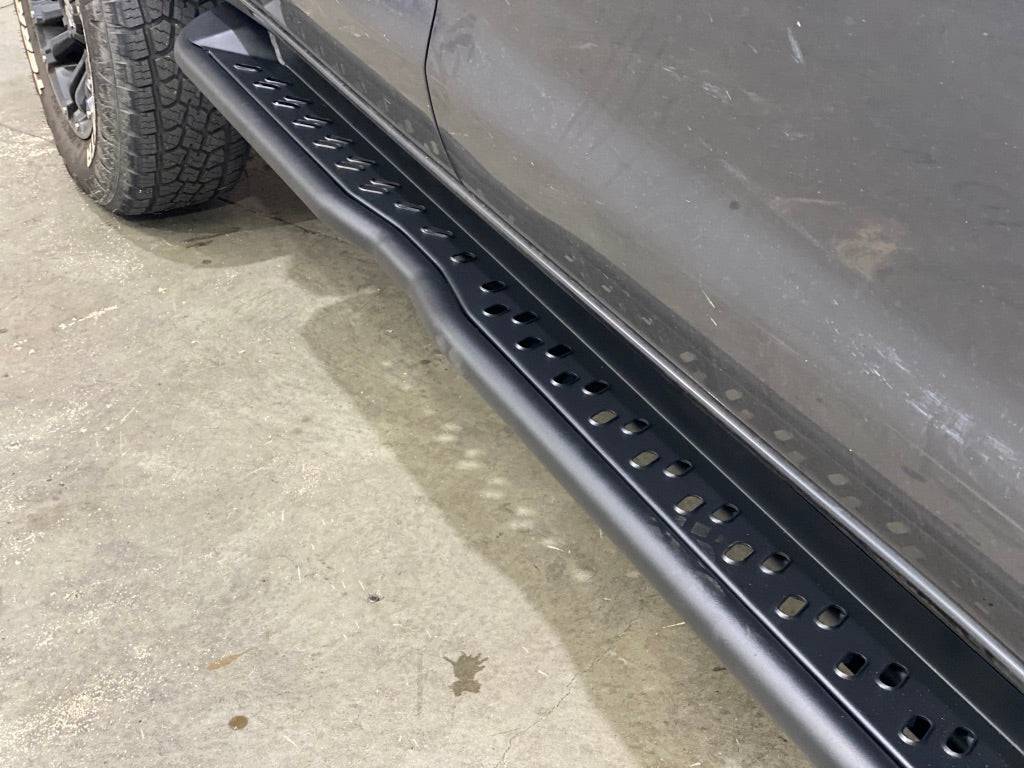 Side steps Suitable for Toyota Hilux 2005-2014 (Urban Gen 2) - Image 6