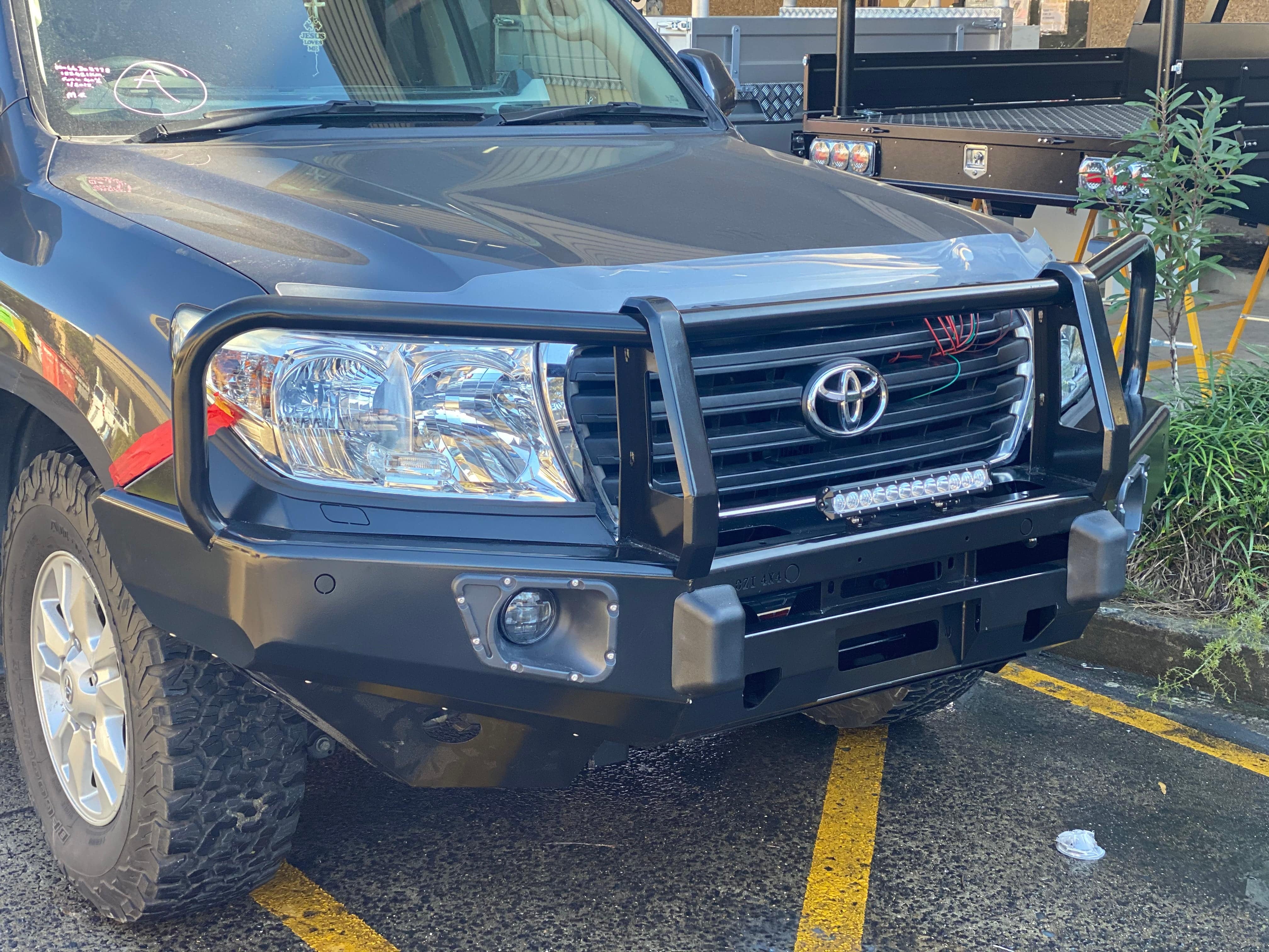 Safari Bullbar Suitable For Toyota Land Cruiser 200 Series 2007-2015 - Image 19