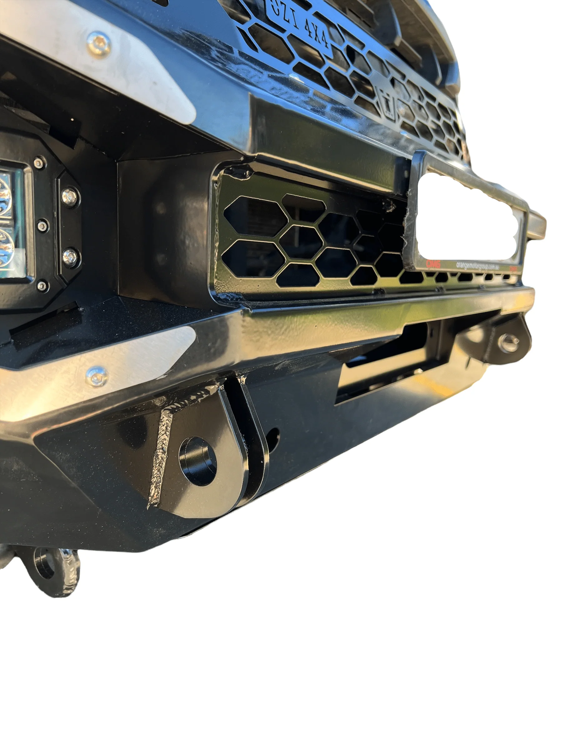 Viper Bullbar Suits Isuzu Dmax 2020+ - Image 29